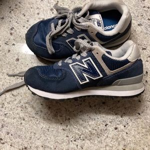 New Balance size 11 toddler boys shoes